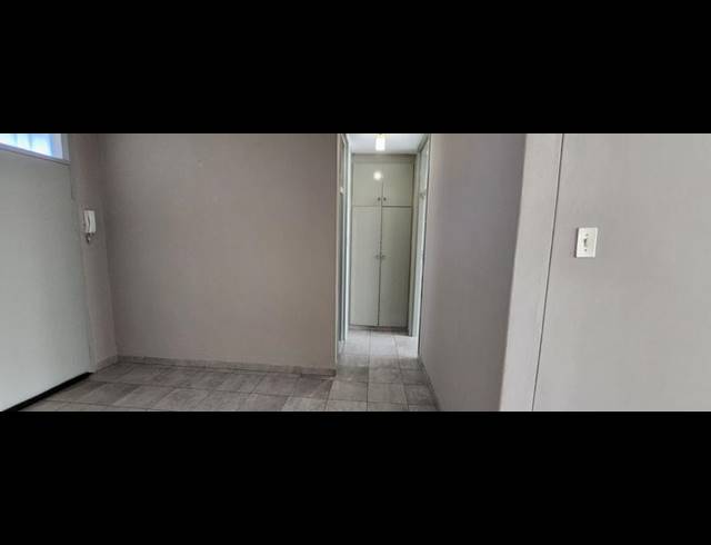 1 BEDROOM APARTMENT FOR SALE IN BEDFORD GARDENS